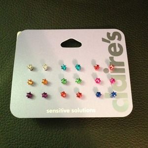 9 pairs of multicolored studs