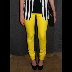 Bright yellow skinny jeans