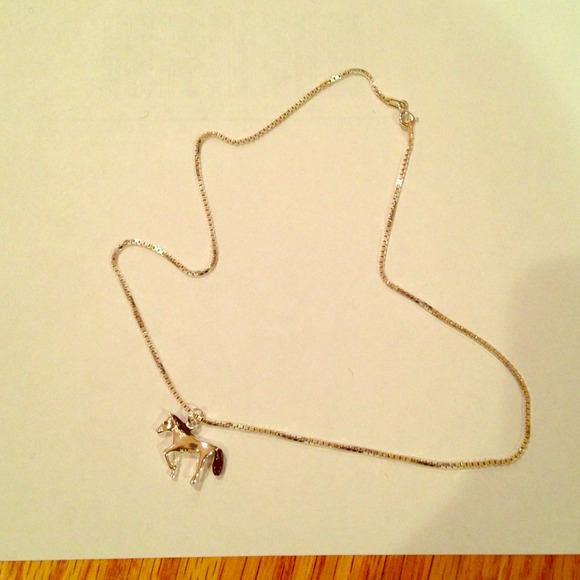 Cute silver and black horse necklace!!