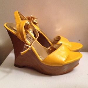 Yellow Wedge sandals