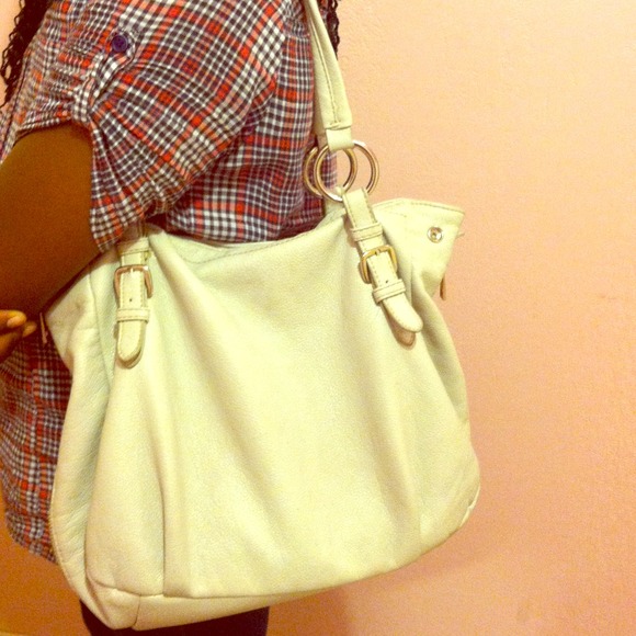 XSOLD!Gorgeous ALDO purse! Fits everything!!!