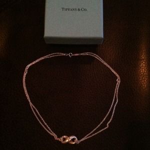 Tiffany & Co. Infinity pendant necklace
