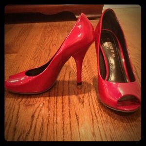 Red Gianni Bini Heels