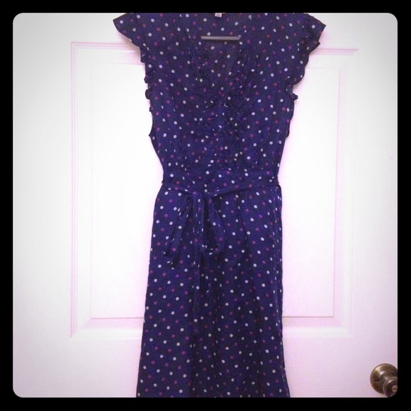 ⚠️REDUCED Navy dress w/ white & purple polka dots