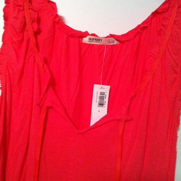 SOLD! 😊 Old navy sleeveless top