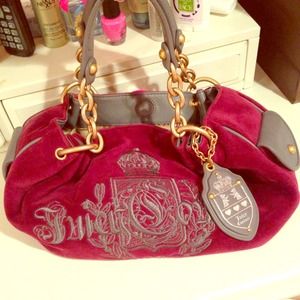 Juicy couture hand purse