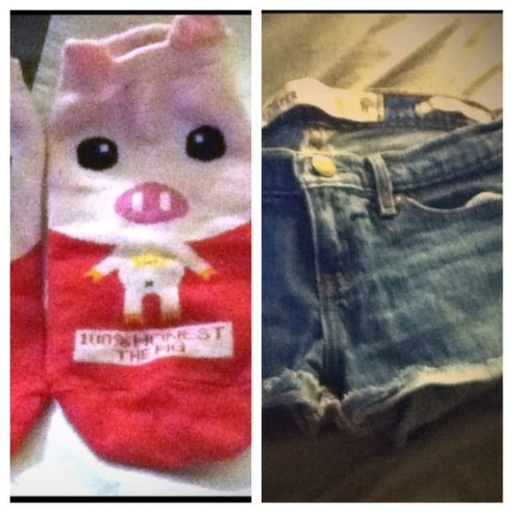 🎉Bundle! 🎉Piggie socks and shorts!