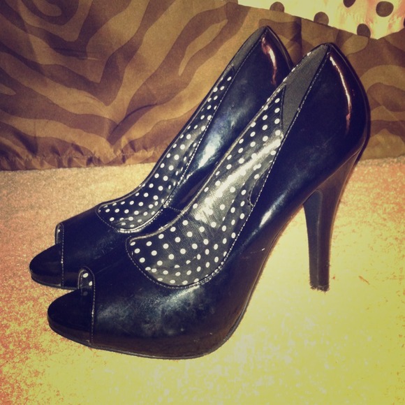 Black heels