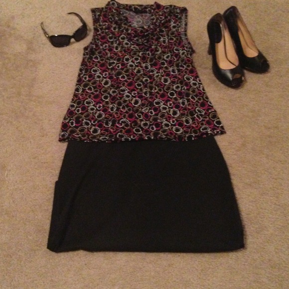 SOLD/Bundle!!! George Top for work size medium