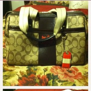 Authentic coach purse