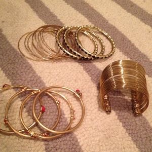 *Reserved* @carlaoreilly Nordstroms Bracelets Set