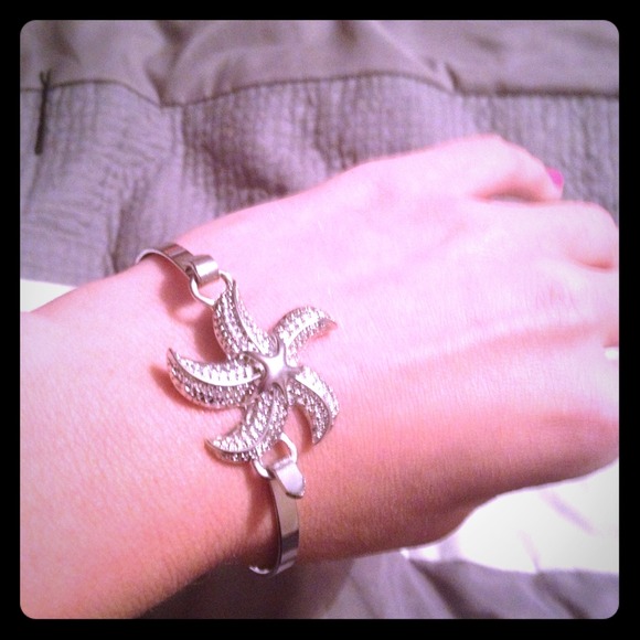Star fish bracelet