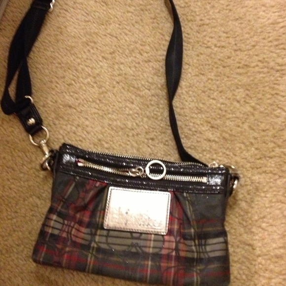 Authentic Coach - Picture 2 of 3