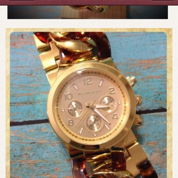 Mk bundle tortoise & gold mk