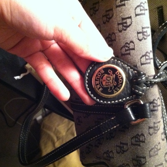 Authentic dooney - Picture 3 of 4