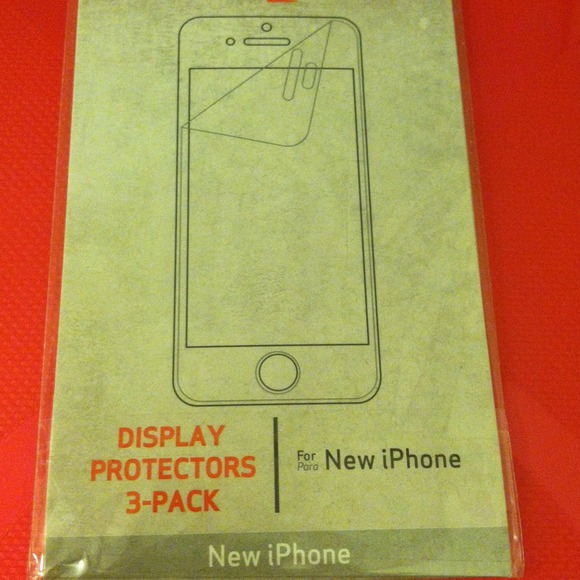 SOLD!!! BRAND NEW IPHONE 5 SCREEN PROTECTOR 🎉❤