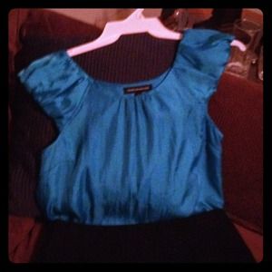 Blue Express Top.  NWT.
