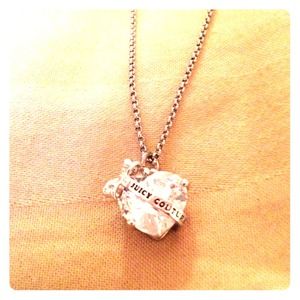 Juicy Couture silver necklace w/ heart shaped 💎