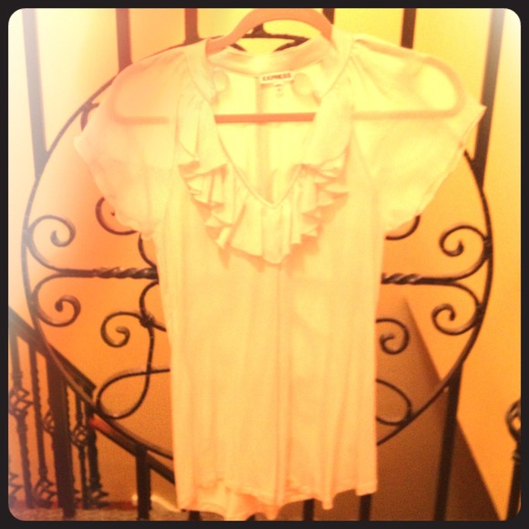 SOLD Pink ruffle blouse