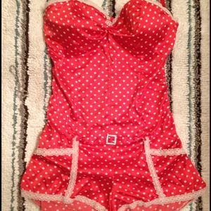 Red and White VS jumper