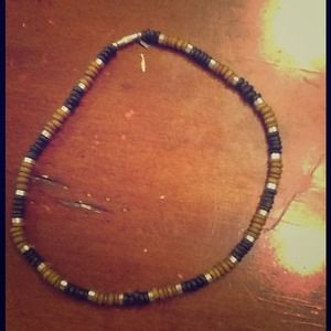 Brand new puka shell necklace!