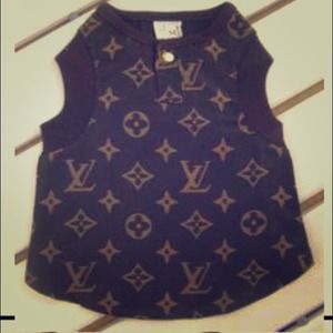 Dog LV shirt