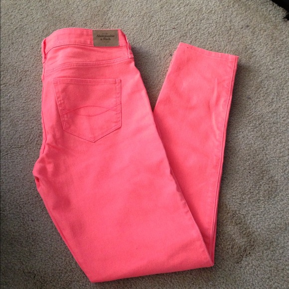Brand new bright peach/orange skinny jeans!