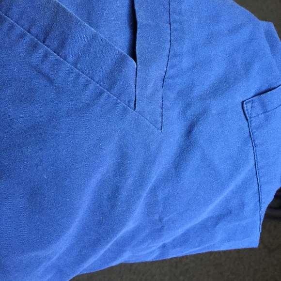Scrub top - Picture 2 of 2