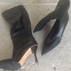 black leather gucci boots 37 1/2