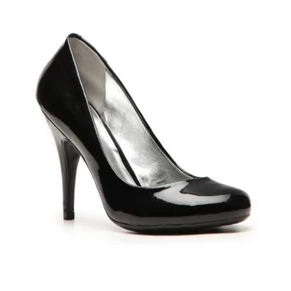 NWT JS by Jessica 'Oscar' Patent Leather Pump