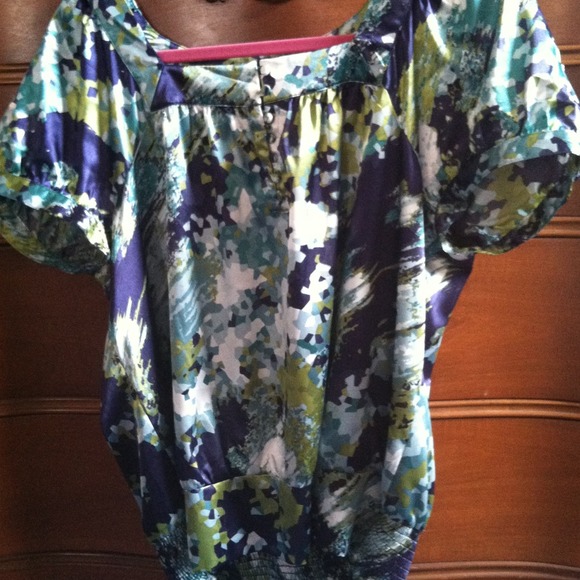Multi colored top