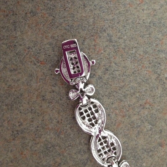 Sterling Silver Diamond Flower Bracelet - Picture 4 of 4