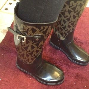 AUTHENTiC!! Michael Kors MK Logo Rainboots
