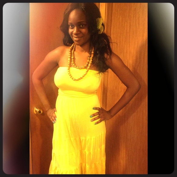 Beautiful yellow summer dress