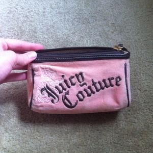 🚫SOLD🚫Authentic Juicy Couture Make-up Bag