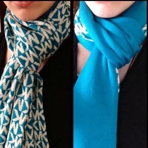 Michael Kors Reversible Solid Scarf