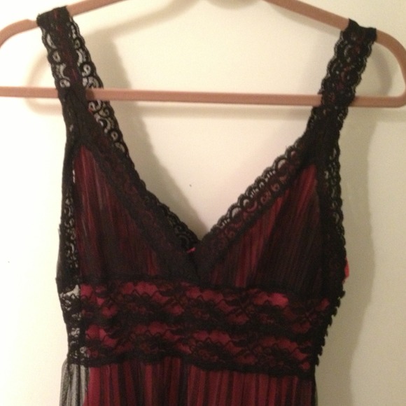 Betsey Johnson Lacey Cocktail Dress - Picture 2 of 4