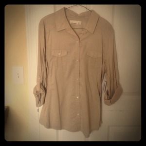 Old Navy button up shirt