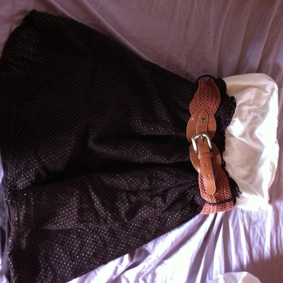Adorable dress with belt!