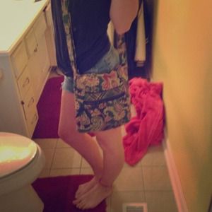 GREEN VERA CROSSBODY