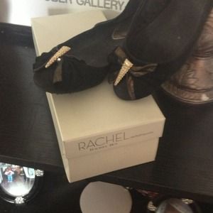 SOLD 8 1/2 Rachel Roy!