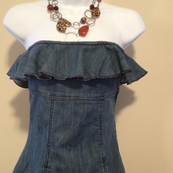 Apple bottom denim strapless denim dress. - Picture 2 of 4