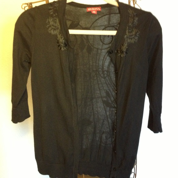 ✋BUNDLED✋Black cardigan w/ribbon detailing