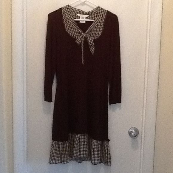 On Reserve!!! Max Studio Dress