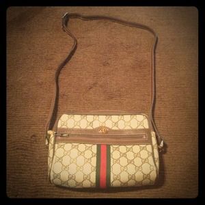 💙VINTAGE GUCCI - AUTHNTIC!💙