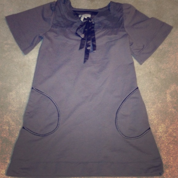 🍂🍃🍁Perfect for fall 🍁🍃BCBG smock dress🍂🍁🍃