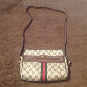 ❤VINTAGE GUCCI❤