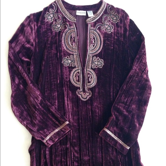 Velvet burgundy long sleeve tunic.
