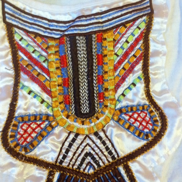 Embroidered Tank Top - Picture 2 of 2