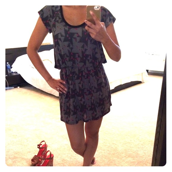 LOWERED! NWT✨ Casual Summer Dress